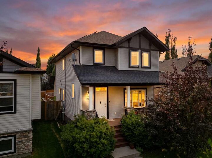 21 Regatta Way — photo 1