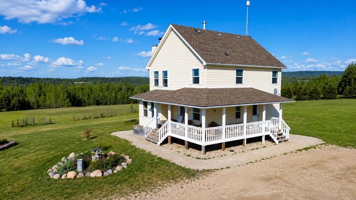 Property Photo: 113033 Township Road 592 42 AB T7S 2A1