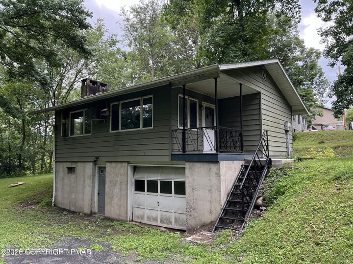 Property Photo: 4526 Springdale Lane PA 18360