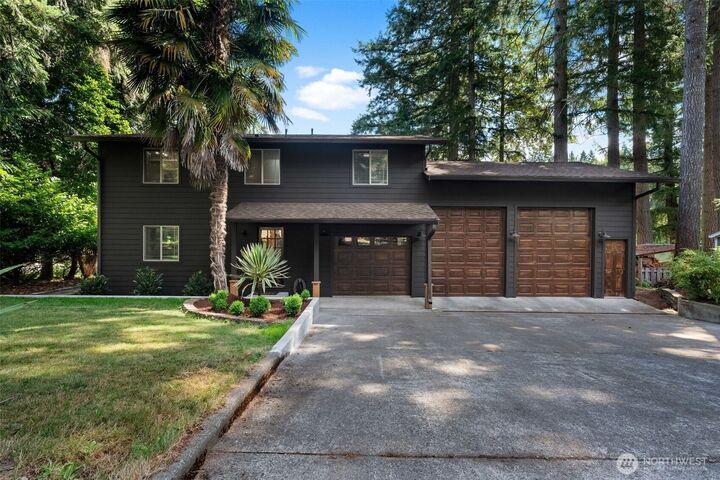Property Photo:  7844  Tanwax Drive SE  WA 98513 