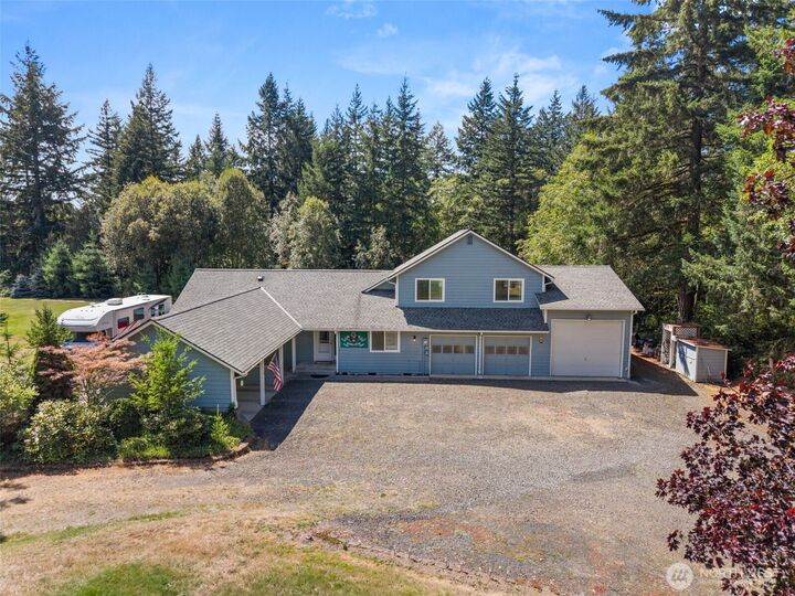 Property Photo: 10544 Sidney Road SW WA 98367