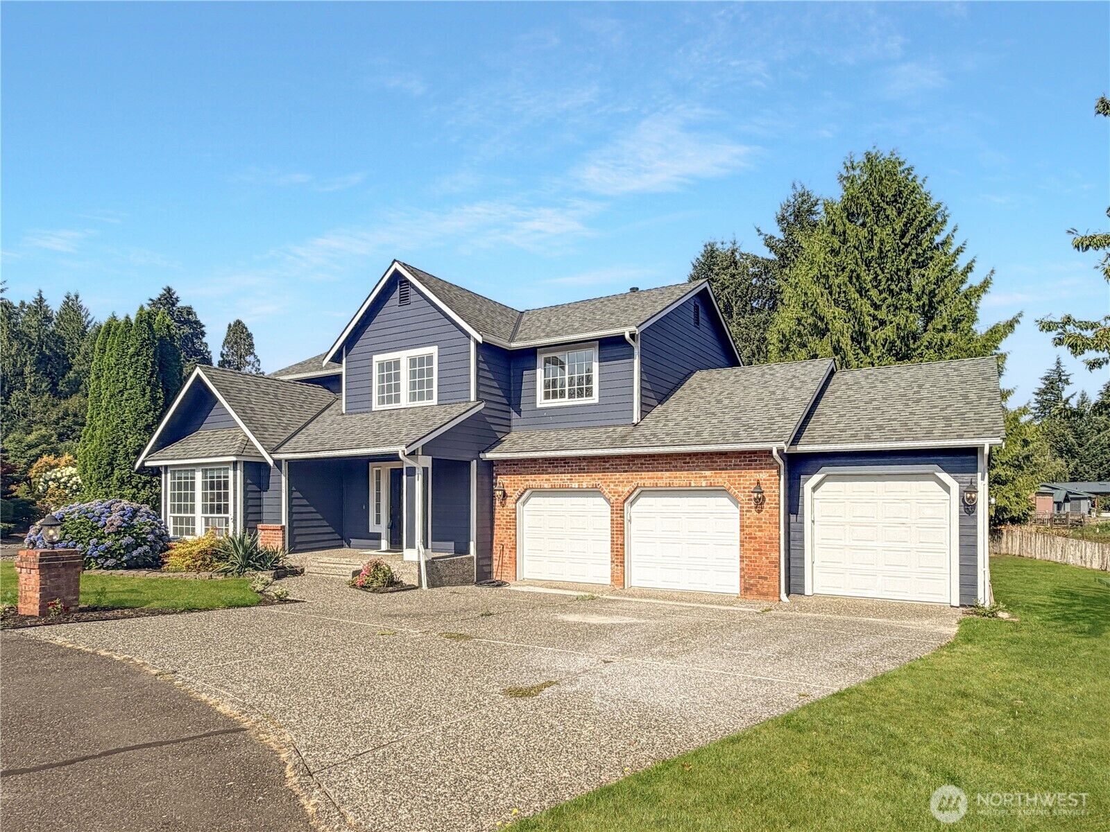 Property Photo:  18608  117th Avenue SE  WA 98296 