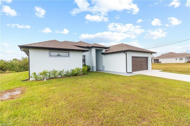 Property Photo: 1806 NE 21st Place FL 33909