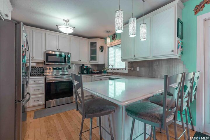 Property Photo: 50 Manitou Court SK S7K 5G3
