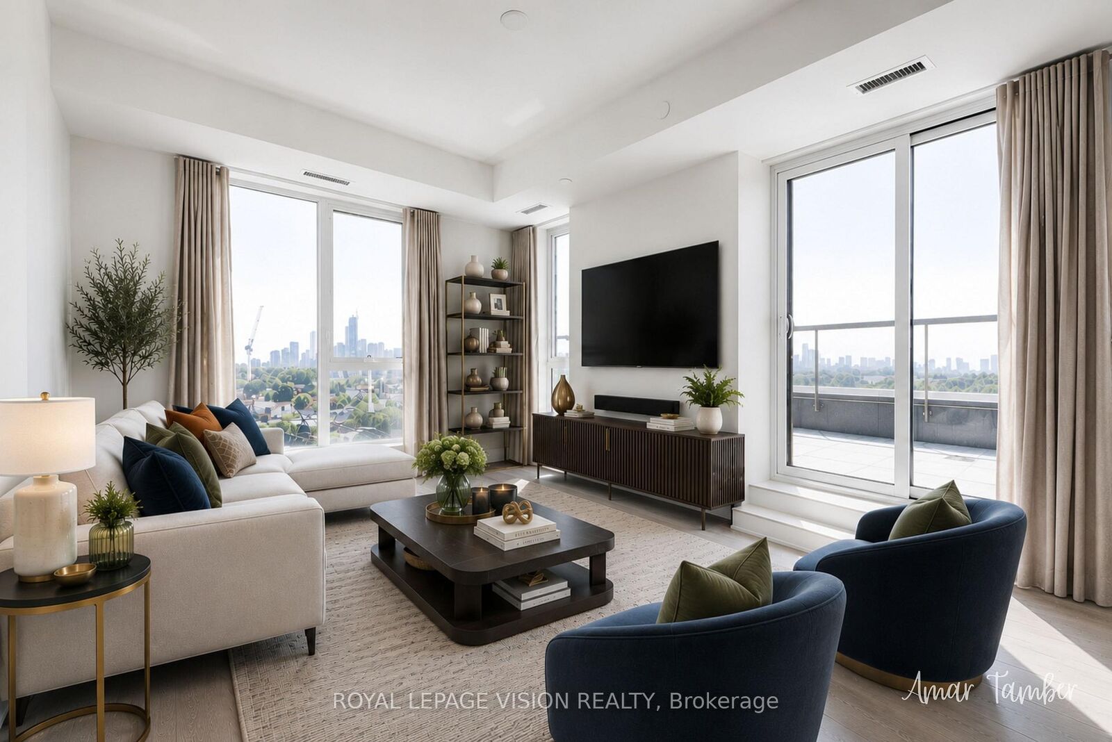 Property Photo: 858 Dupont Street 728 ON M6G 0C1