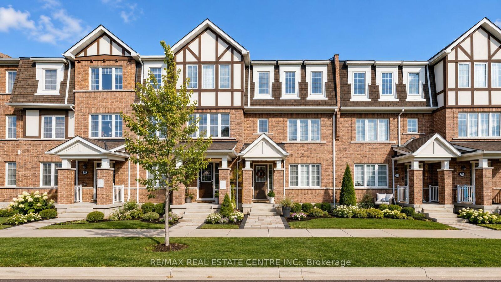 Property Photo: 32 Bluegill Crescent ON L1P 0E4