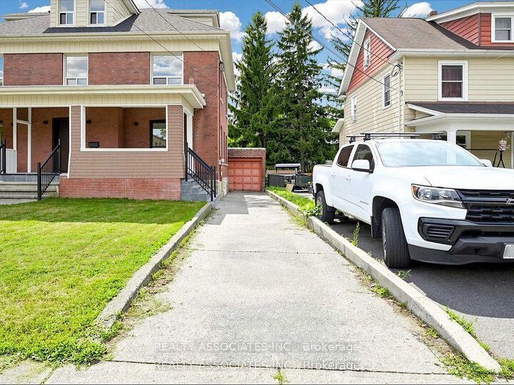 Property Photo: 6058 Culp Street ON L2G 2B7