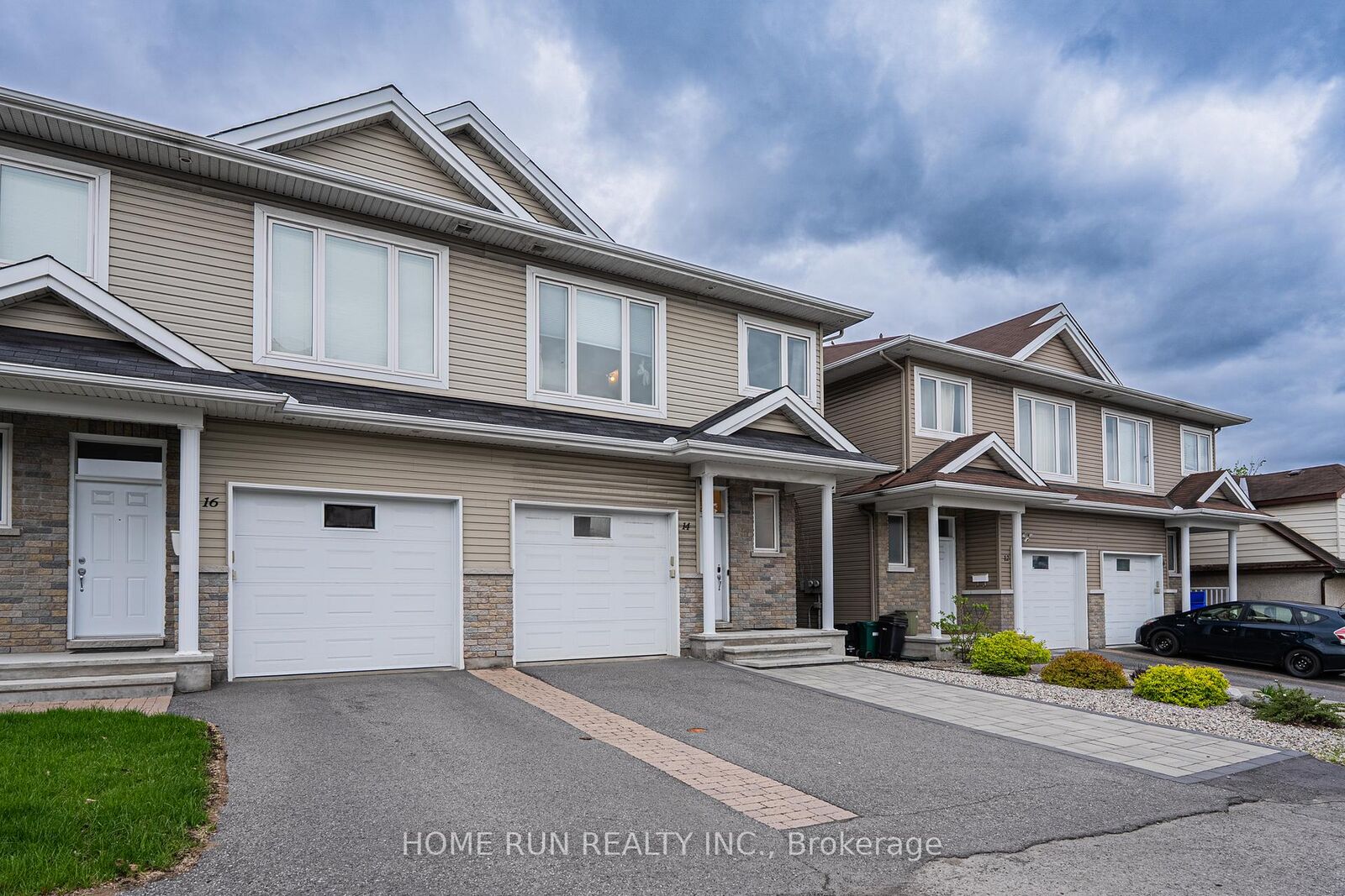 Property Photo:  14 Camil Street  ON K1K 0X1 
