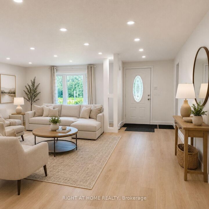 Property Photo: 321 Sunnidale Road Main ON L4N 5R1