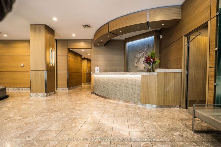 Property Photo: 44 St Joseph Street 1811 ON M4Y 2W4