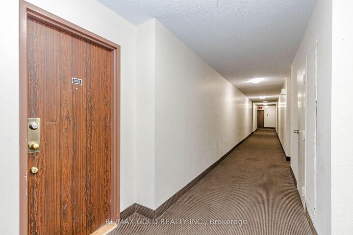 17 Knightsbridge Road 905 — photo 1