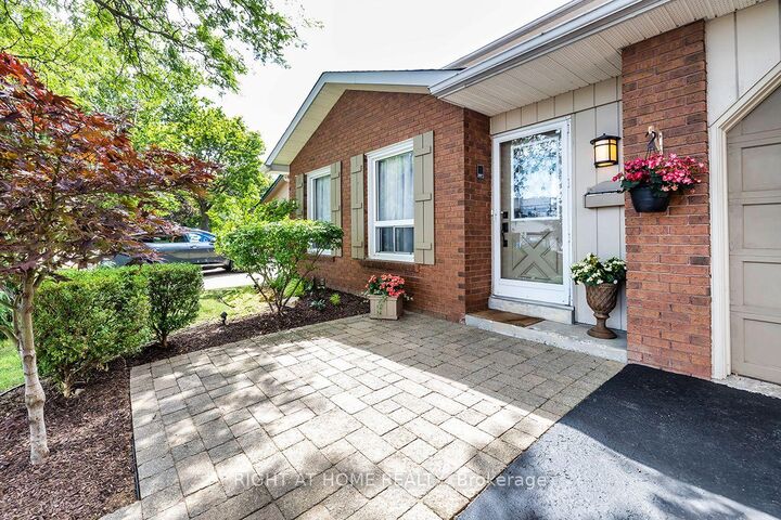 Property Photo:  1770 Spruce Hill Road  ON L1V 1S4 