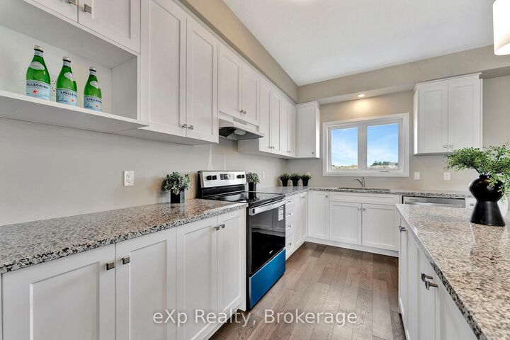 Property Photo:  106 O.j Gaffney Drive  ON N5A 0K9 