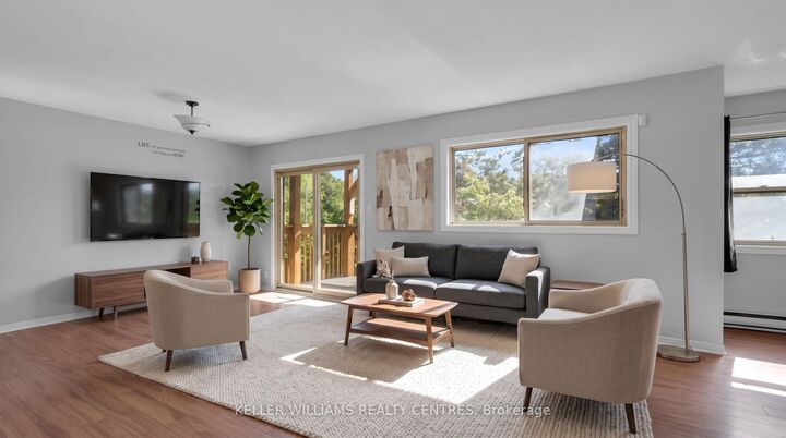 Property Photo:  22 Meadow Lane 2  ON L4N 7K2 