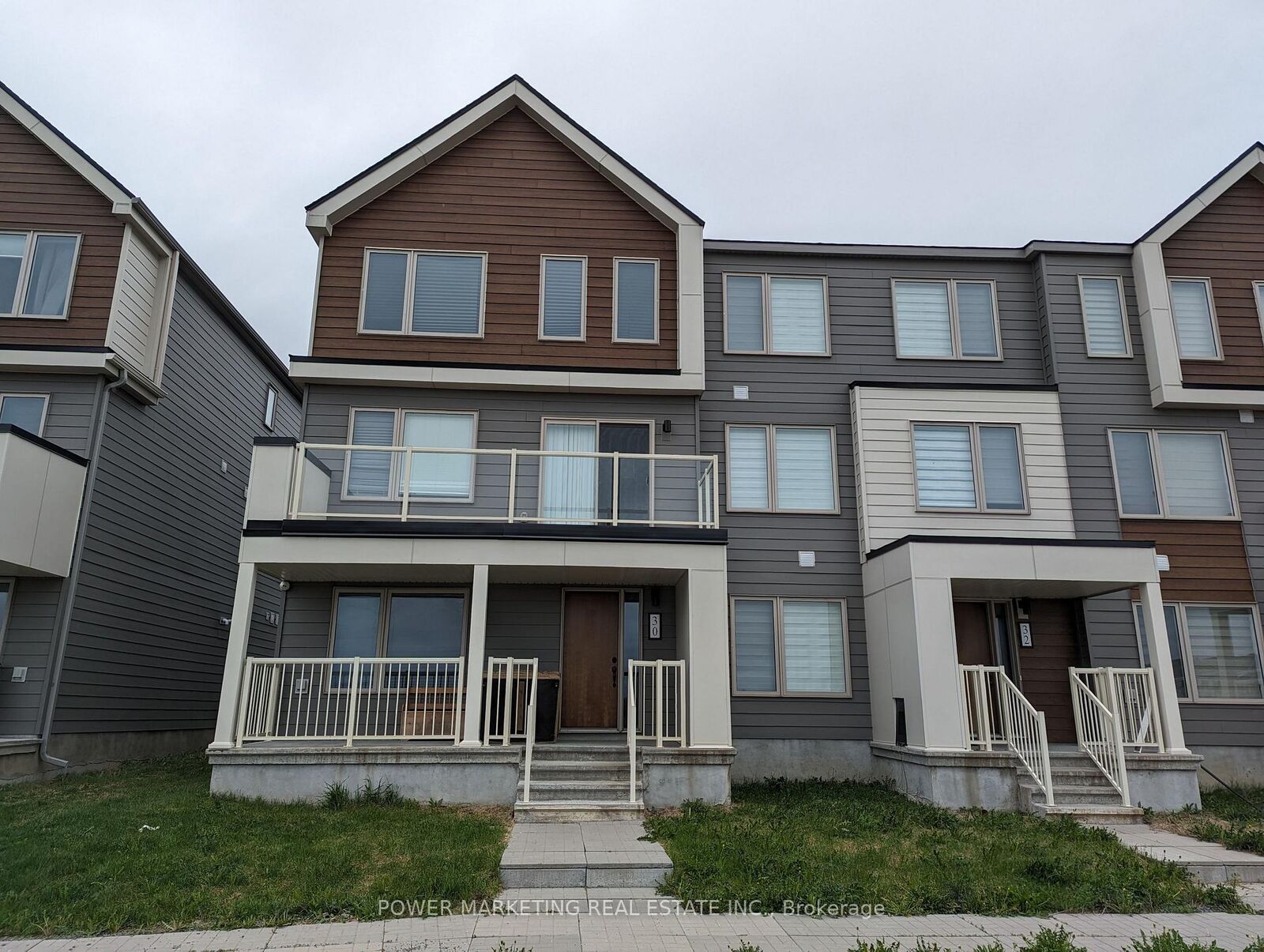 Property Photo: 30 Limnos Lane ON K2S 0V5