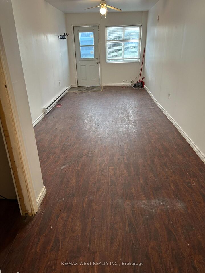 Property Photo: 89 King Street 7 ON K0M 2T0