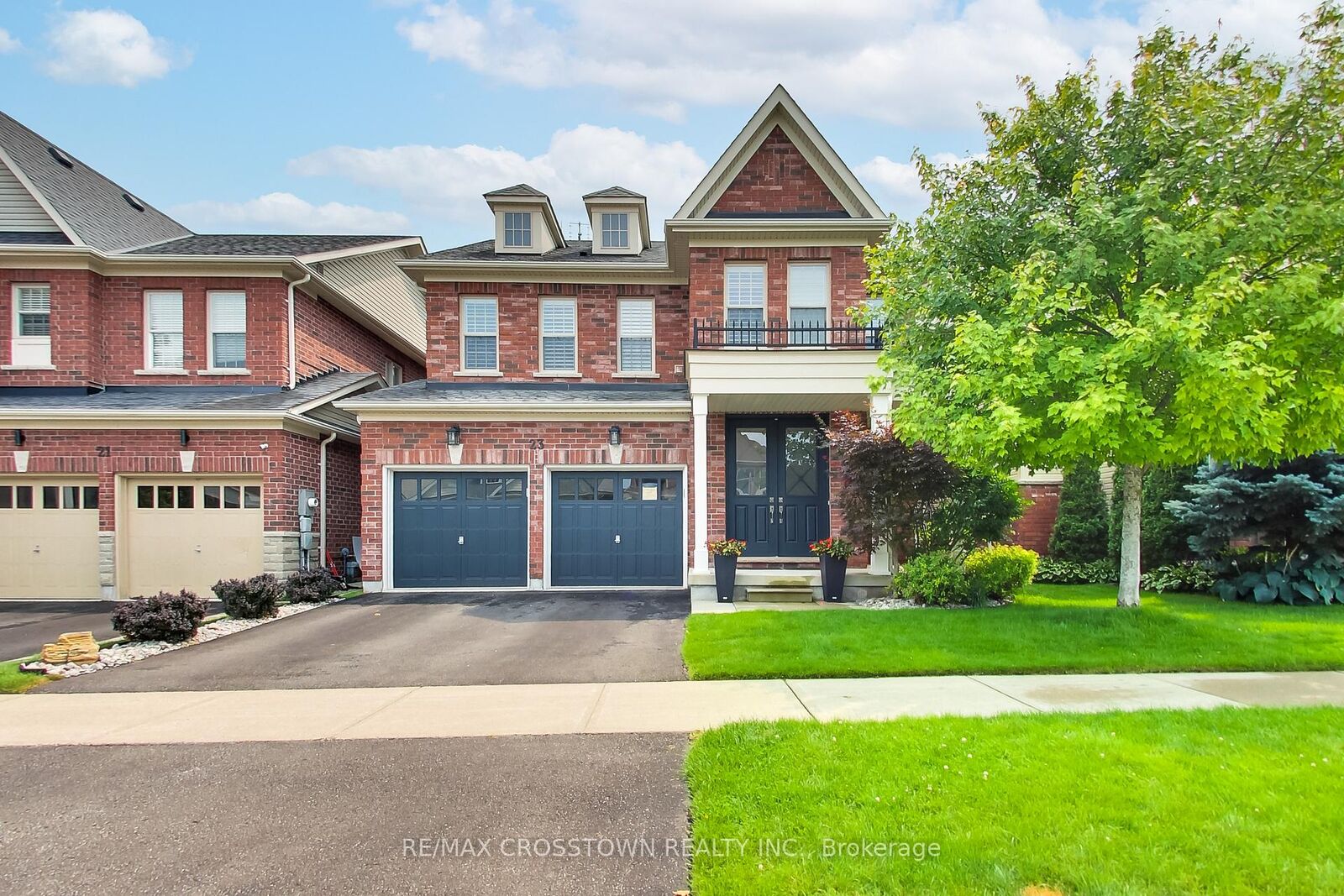 Property Photo:  23 Boyces Creek Court  ON L7C 3S1 