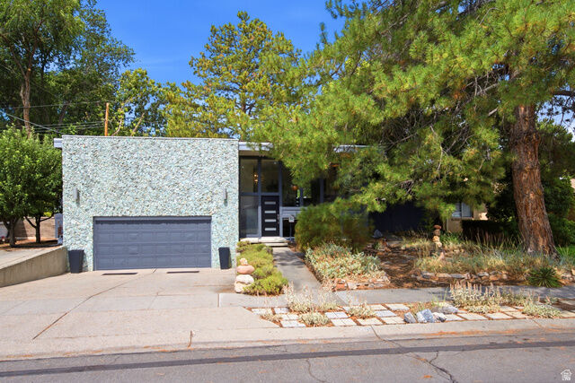 Property Photo:  3769 S Loretta Dr E  UT 84106 