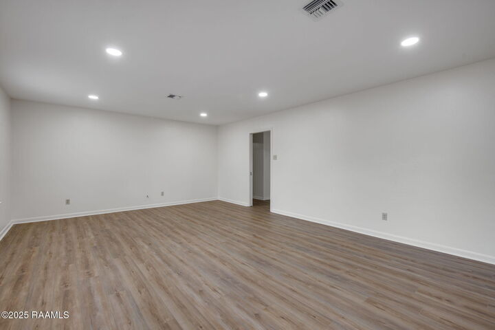 Property Photo: 421 Kim Drive LA 70503