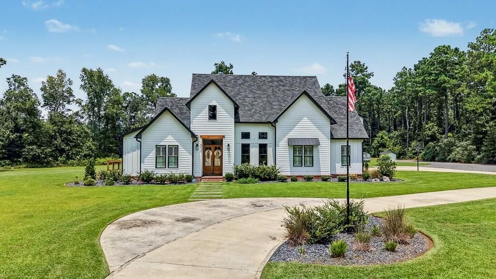 Property Photo:  5535 Gillionville Road  GA 31721 