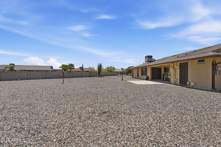 Property Photo: 10110 W Pine Springs Drive AZ 85373