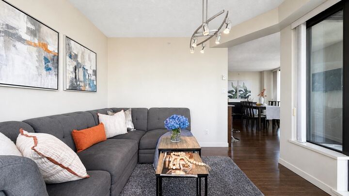 Property Photo: 5811 No. 3 Road 1505 BC V6X 4L7