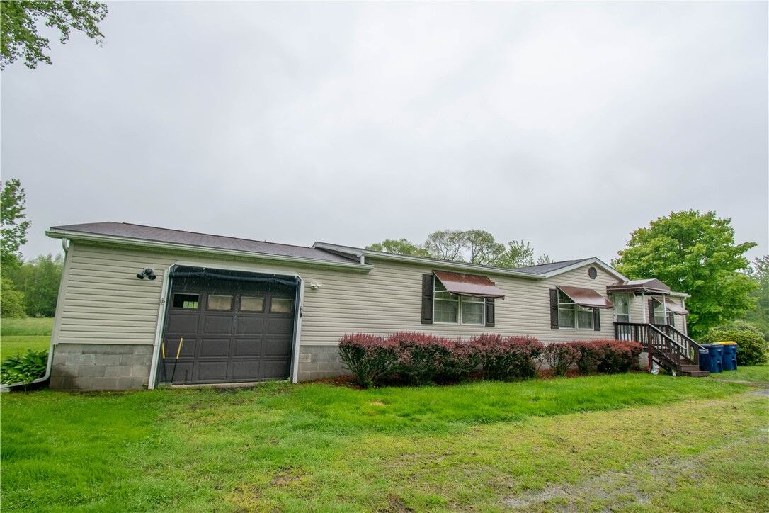 Property Photo:  6039 Manley Drive  NY 13143 