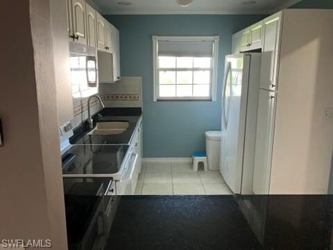 Property Photo: 6925 Par Way FL 33919