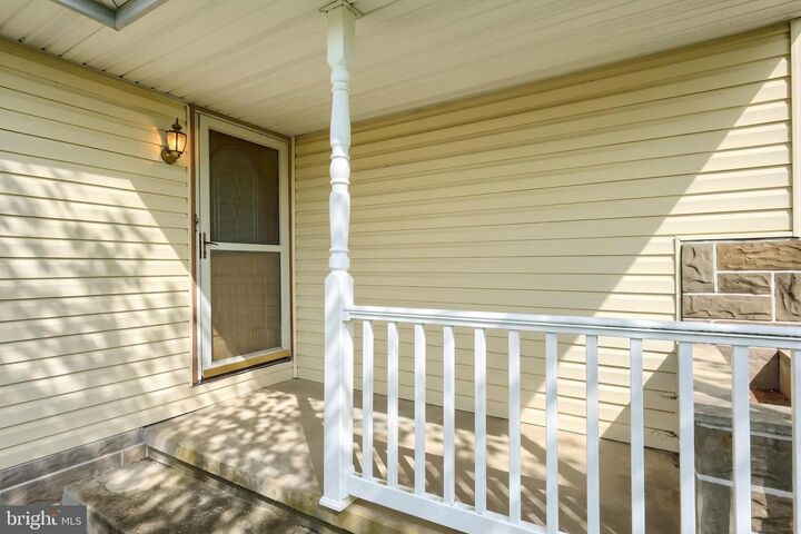 Property Photo:  124 Stultz Road  PA 17320 