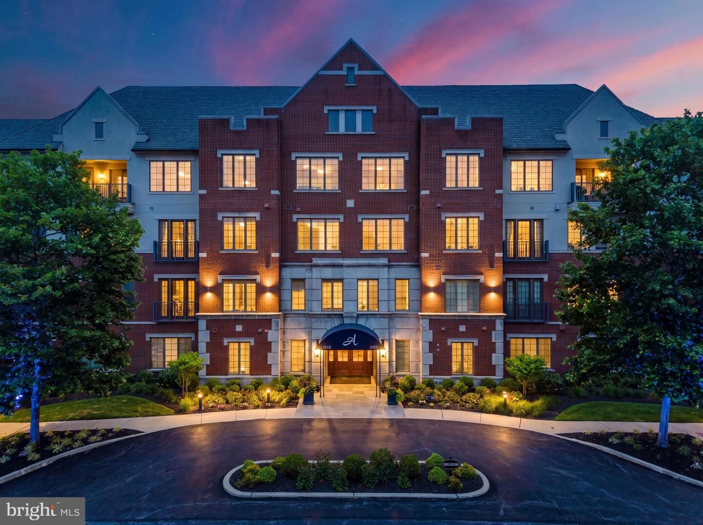 Property Photo: 3101 Parkview Drive 3101 PA 19041