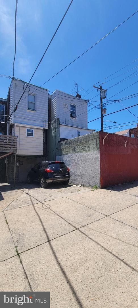 Property Photo:  1501 E Cheltenham Avenue 03  PA 19124 