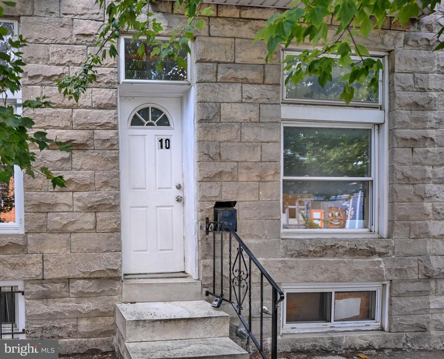Property Photo: 10 S Ellwood Avenue MD 21224