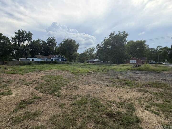 Property Photo: 472 Ingram St AR 72032