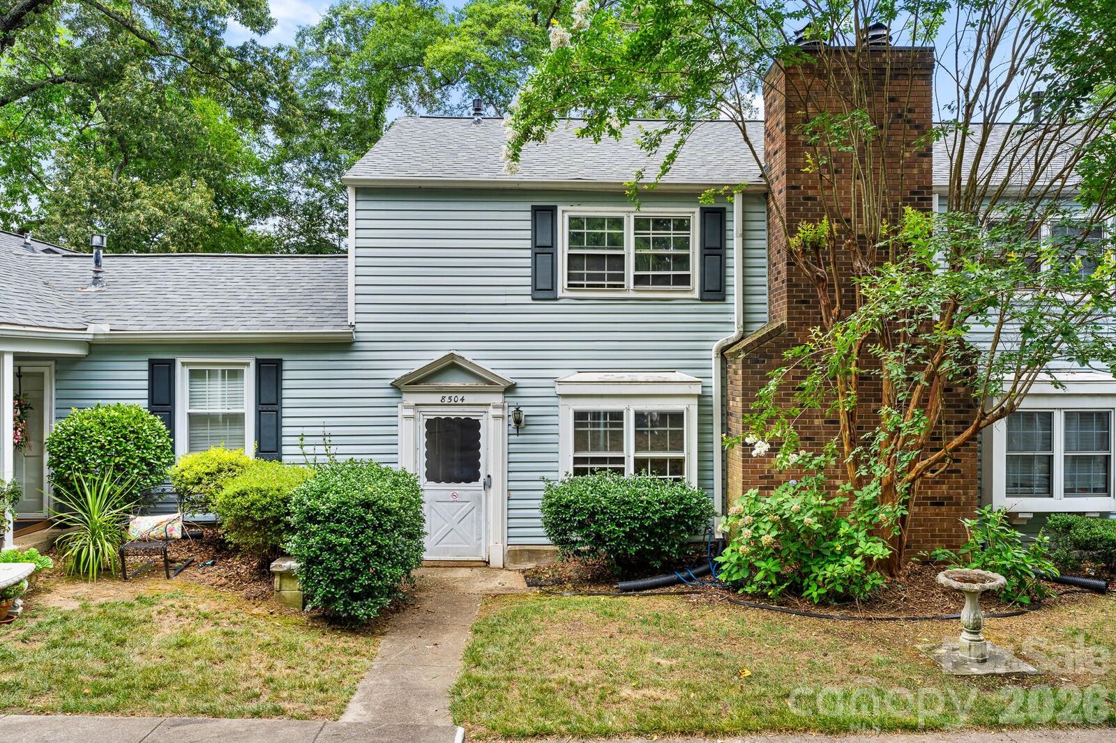 Property Photo: 8504 Castle Pine Court NC 28226