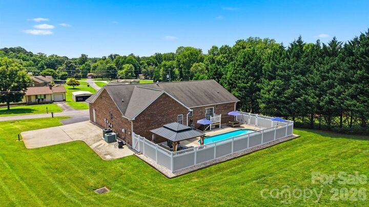 Property Photo:  3315 47th Avenue Place NE  NC 28601 