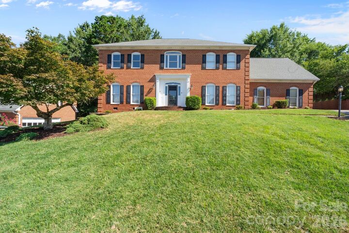 Property Photo:  1006 Chelsea Place  NC 28105 