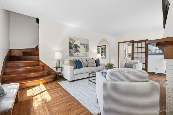 Property Photo:  3410 Oakview Place  OH 45209 