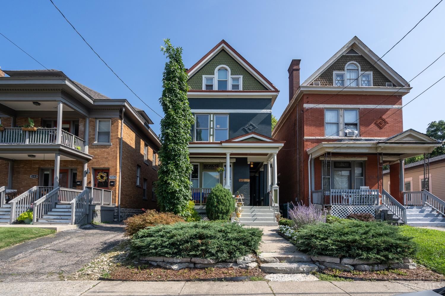 Property Photo:  1612 Dexter Avenue  OH 45206 