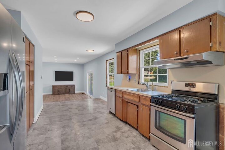 Property Photo: 37 Janet Court NJ 08850