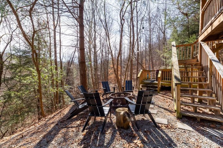 Property Photo:  18591 Hockman Road  OH 43149 