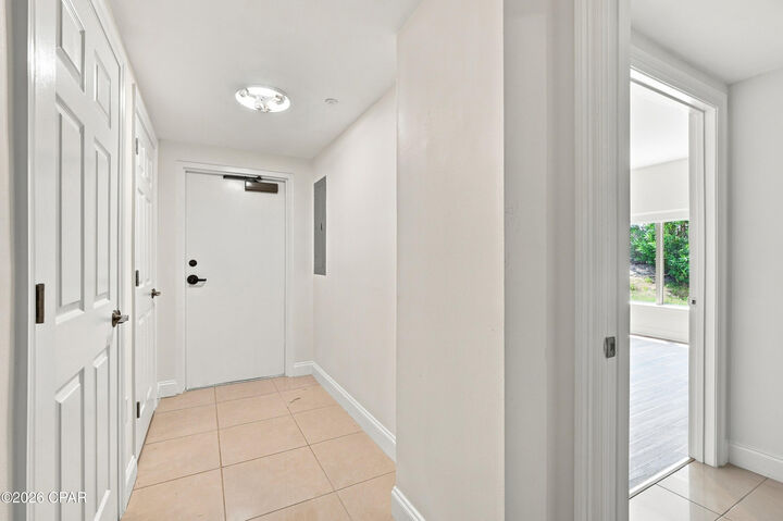 Property Photo: 4421 Thomas Drive 101 FL 32408