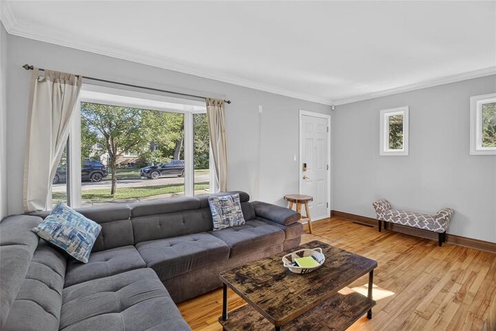 Property Photo: 128 Victoria Avenue MB R2C 0E2