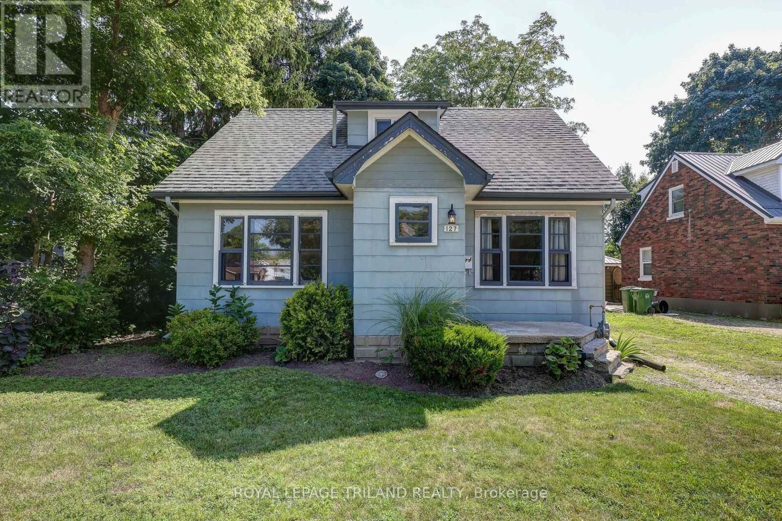 Property Photo: 127 Hughes Street ON N5P 2Z3
