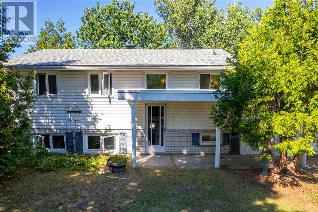 Property Photo:  5940 Onwatin Lake Road  ON P3P 1J5 