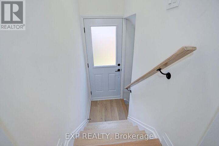 Property Photo:  36 Vauxhall Drive Bsmt  ON M1P 1P7 