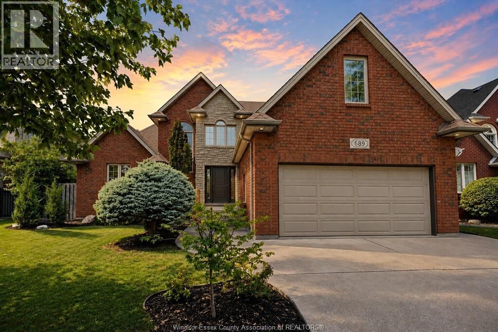Property Photo:  689 George Kennedy Way  ON N8L 1A3 