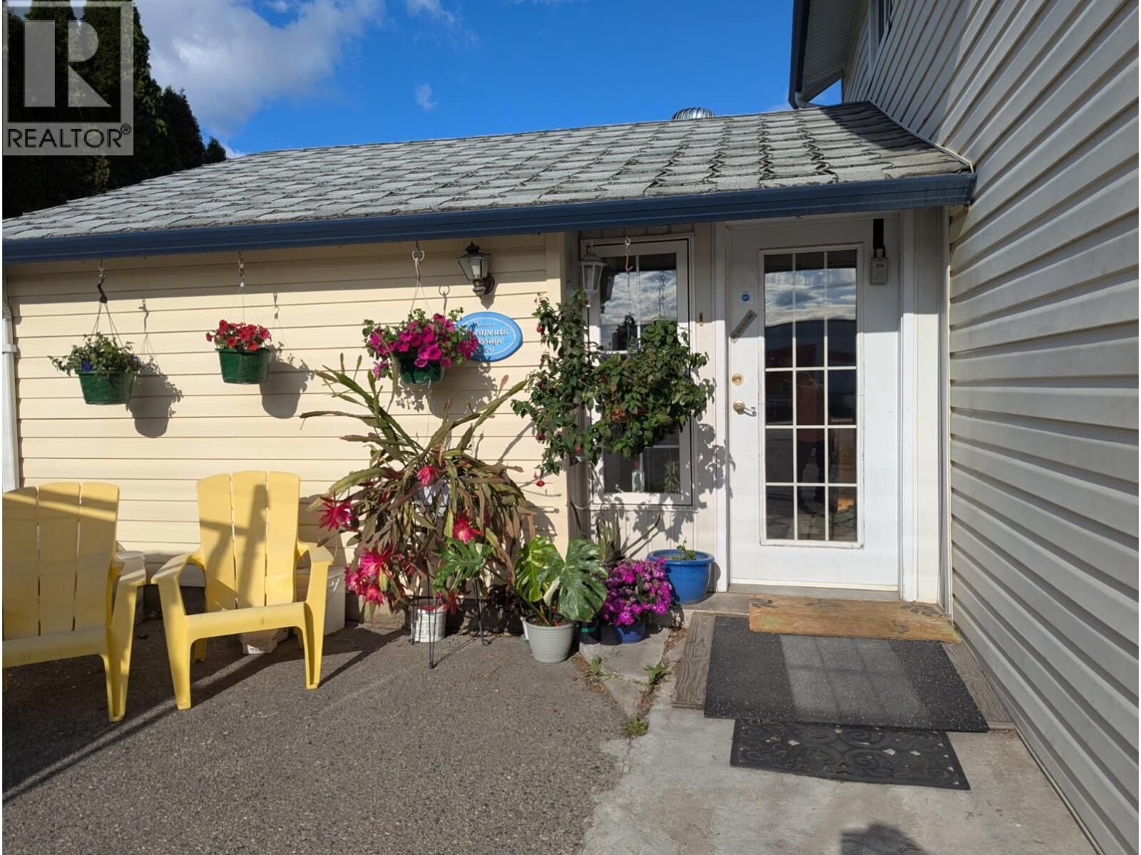 Property Photo: 3570 Old Okanagan Highway BC V4T 1P3
