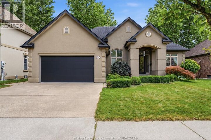 Property Photo:  580 Superior  ON N9J 3Z6 