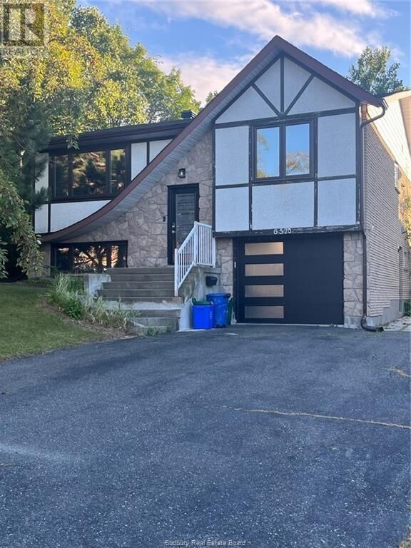 Property Photo:  657 Jupiter Court  ON P3E 5N1 