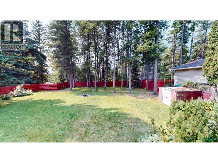 Property Photo: 260 Blue Spruce Crescent BC V0B 2G1